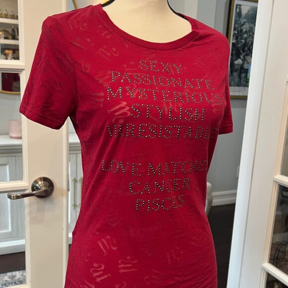 SCORPIO Red Burnout T-shirt Horoscope Zodiac Embellished Shirt NWT Express M - Picture 4 of 9